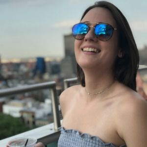 Meet your Posher, Briana